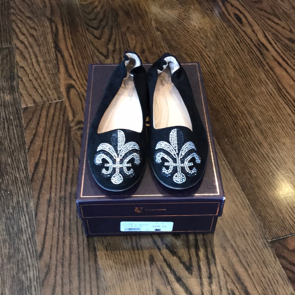 VC Signature Fleur De Lis Ballet Flat